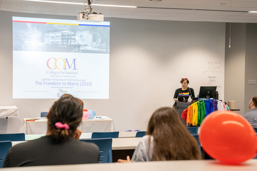 Students and faculty gather in a STEAM building lecture hall for a film and discussion over the documentary, “The Freedom to Marry.”