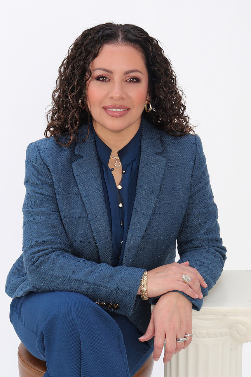 Dr. Helen Castellanos Brewer
