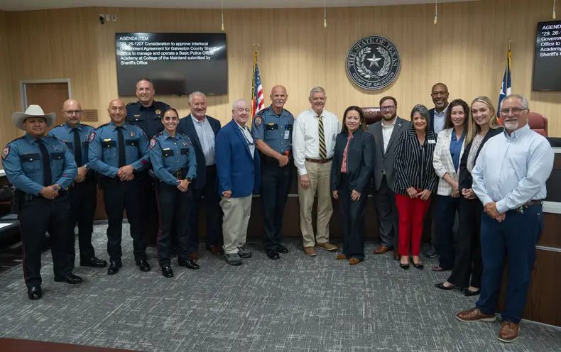 Photo of COM and Galveston County Sheriff’s Office leadership at Galveston County Commissioner’s Court.
